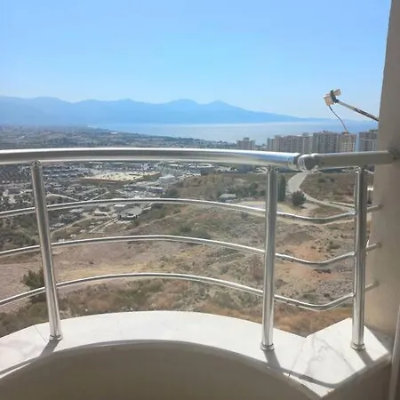 In Kusadasi, Turkey, 3 Appartement Kuşadası