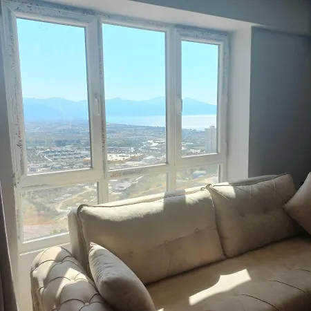 In Kusadasi, Turkey, 3 Appartement *